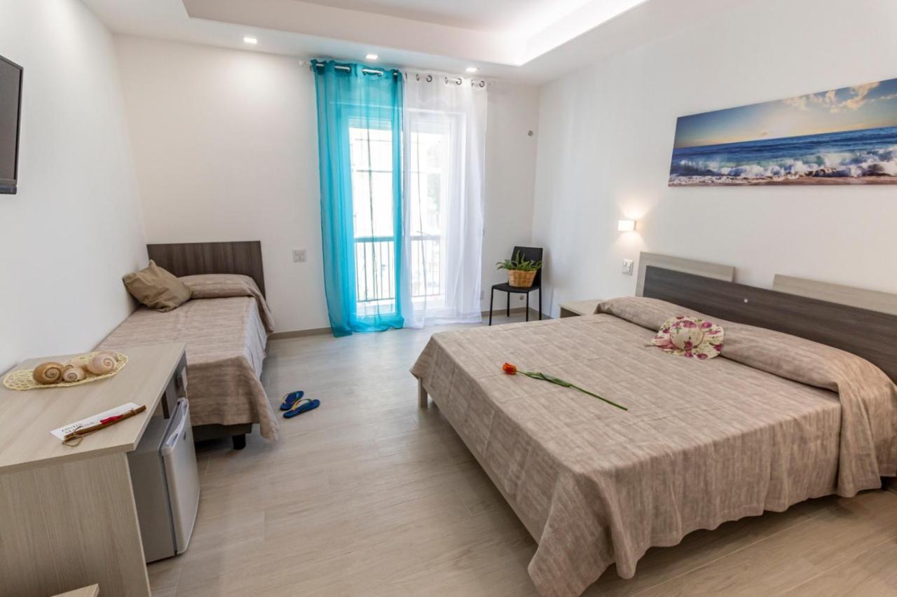 Incanto Di Luna B&B Family Rooms Vieste Exterior foto